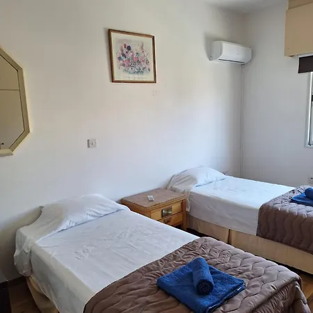 Terpsichore Apts Apartment *