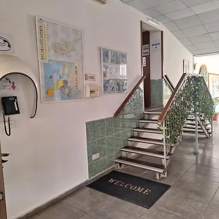 Apartment Terpsichore Apts Limassol